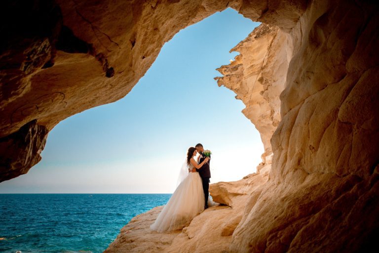 Weddings & Honeymoons